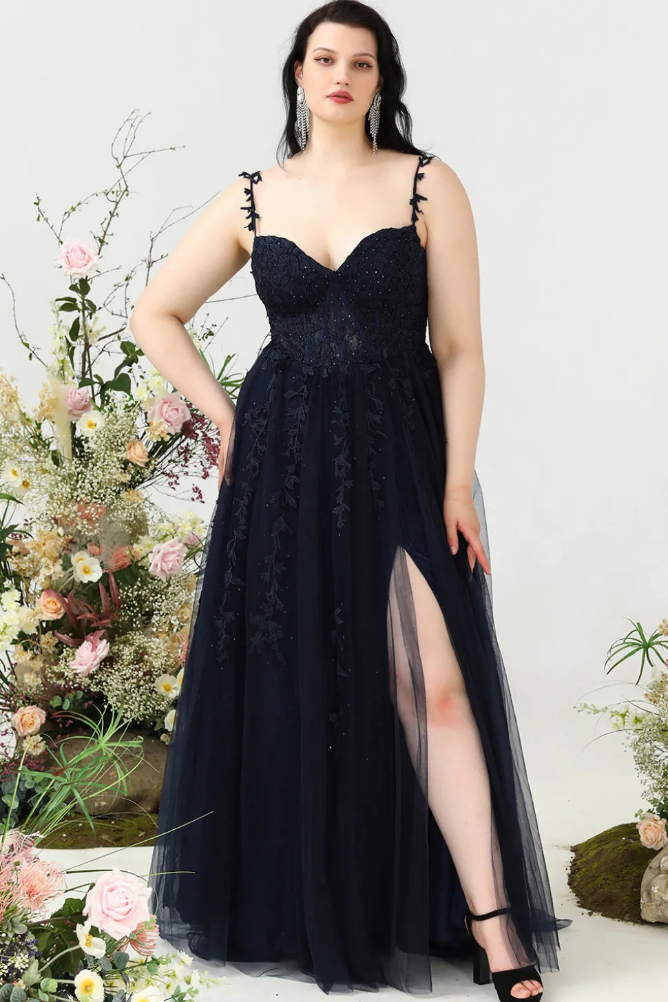 A Line Alças Espaguete Tamanho Grande Vestido de Baile Com Apliques