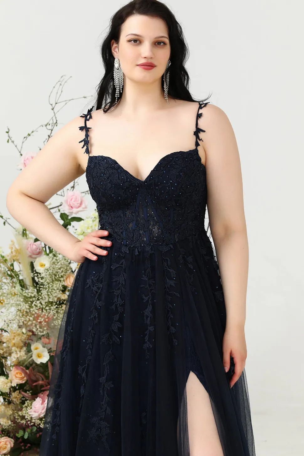 A Line Alças Espaguete Tamanho Grande Vestido de Baile Com Apliques