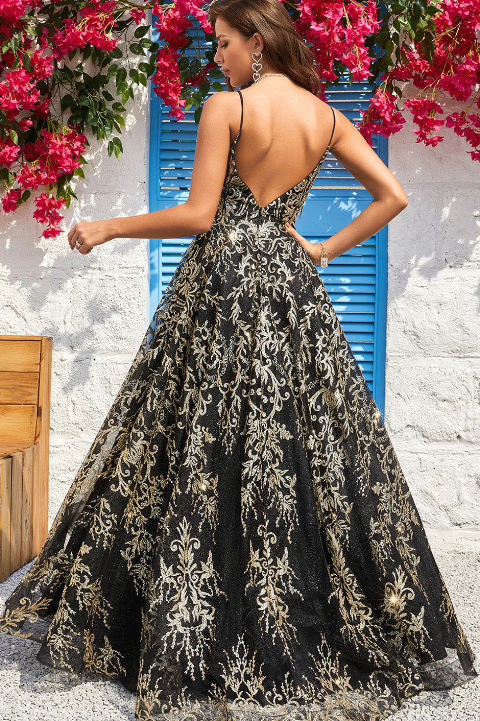 A Line Cintas de Espaguete Preto Dourado Vestido de Baile