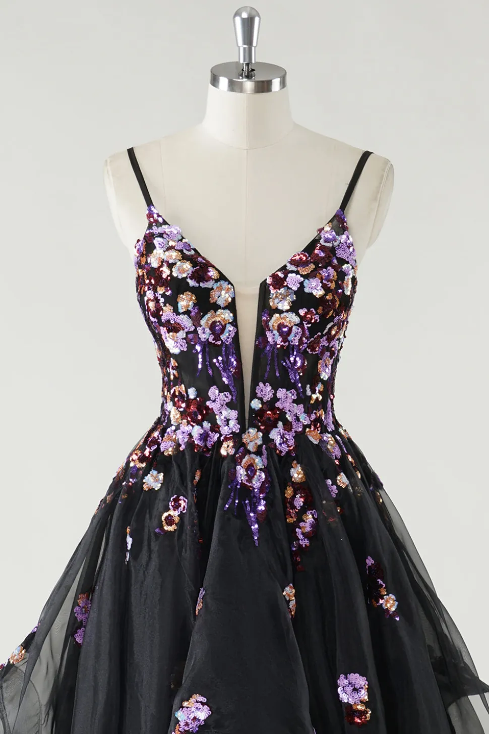 A Line Deep V Neck Preto Vestido de Baile de Formatura com Apliques de Lantejoulas