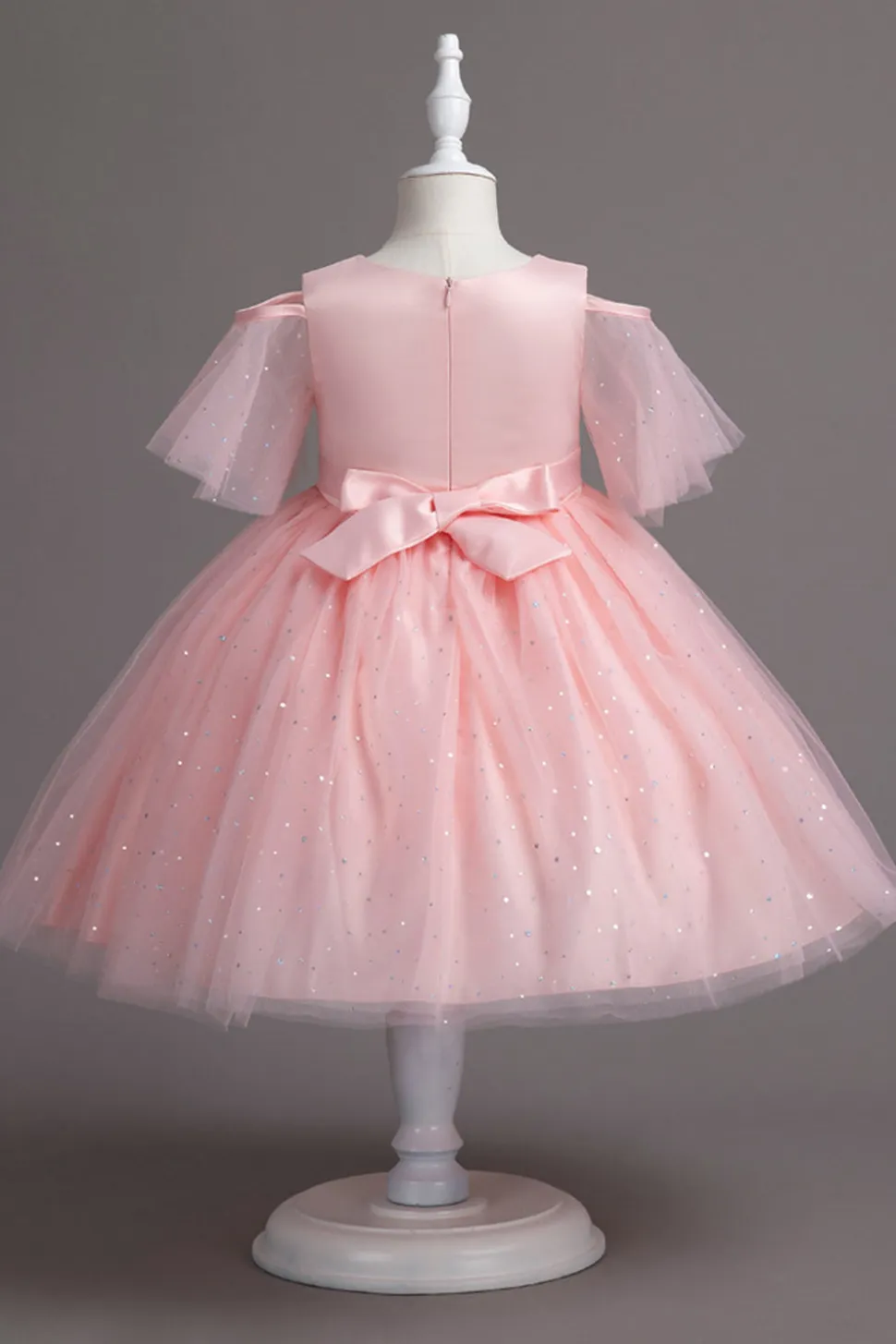 A Line Fora do Ombro Borgonha Vestido de Menina Tule