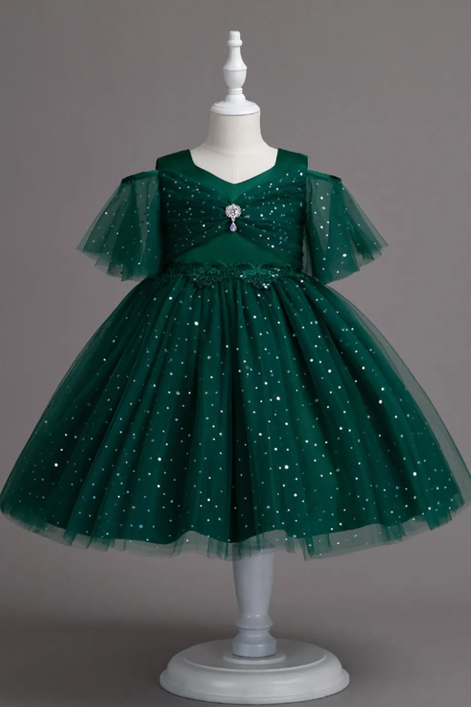 A Line Fora do Ombro Borgonha Vestido de Menina Tule