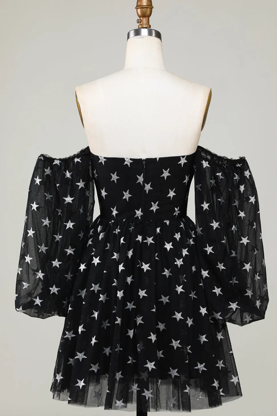 A Line Off the Shoulder Black Stars Vestido Curto de Regresso a Casa