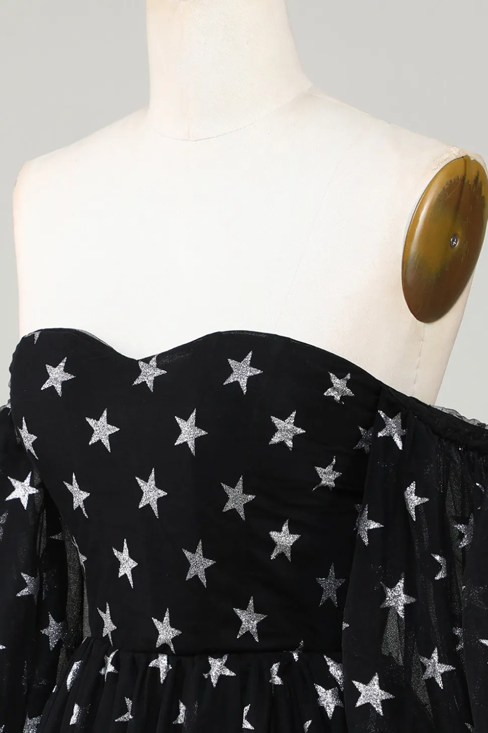 A Line Off the Shoulder Black Stars Vestido Curto de Regresso a Casa