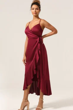 A Line Spaghetti Straps Vestido de Madrinha com Folhos