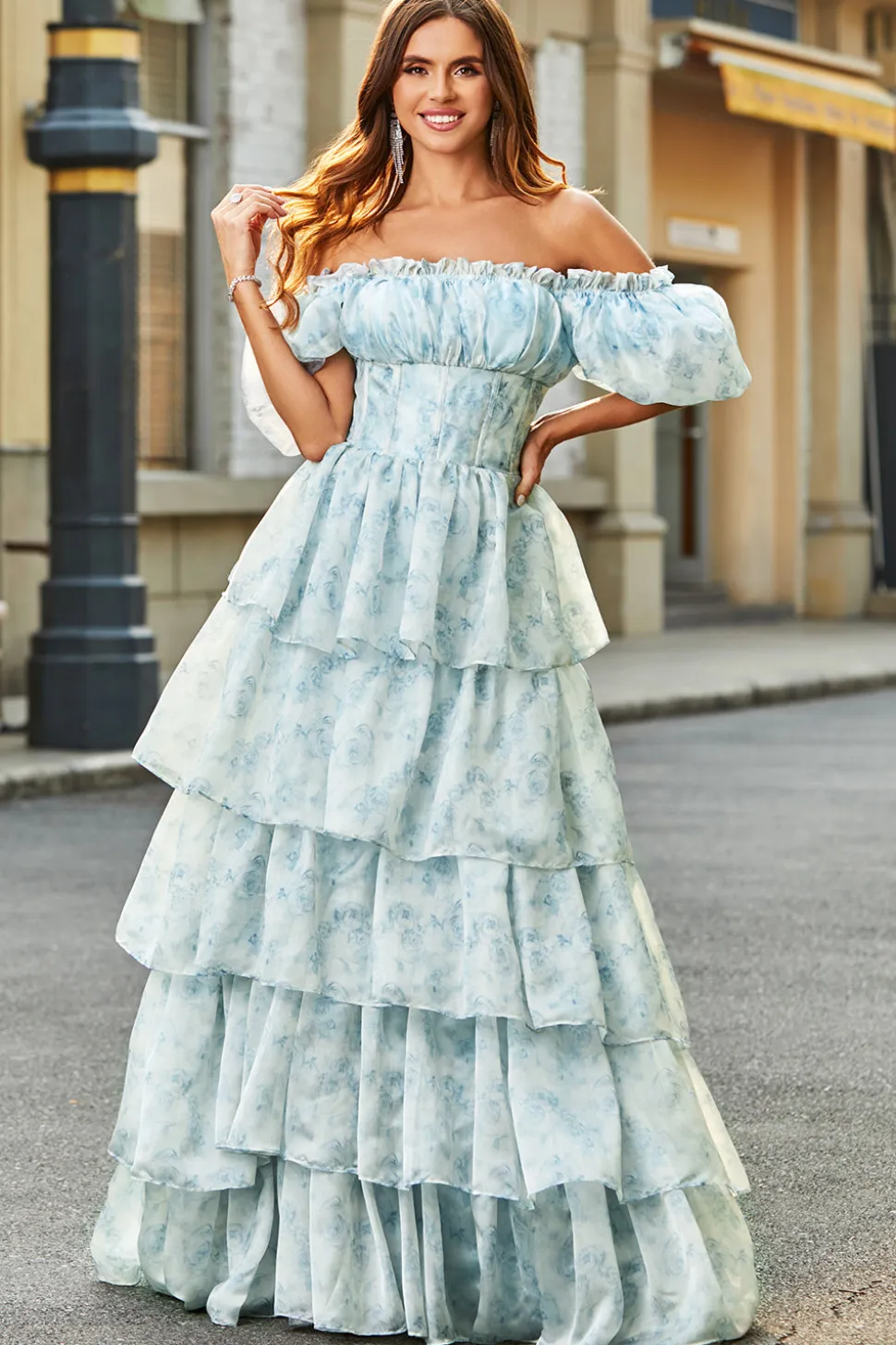 A Line Square Neck Light Blue Tiered Vestido Floral Long Prom com Folhos