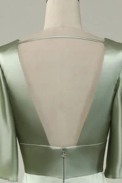 A Line V Pescoço Vestido de Dama de Honor Verde Meias Mangas
