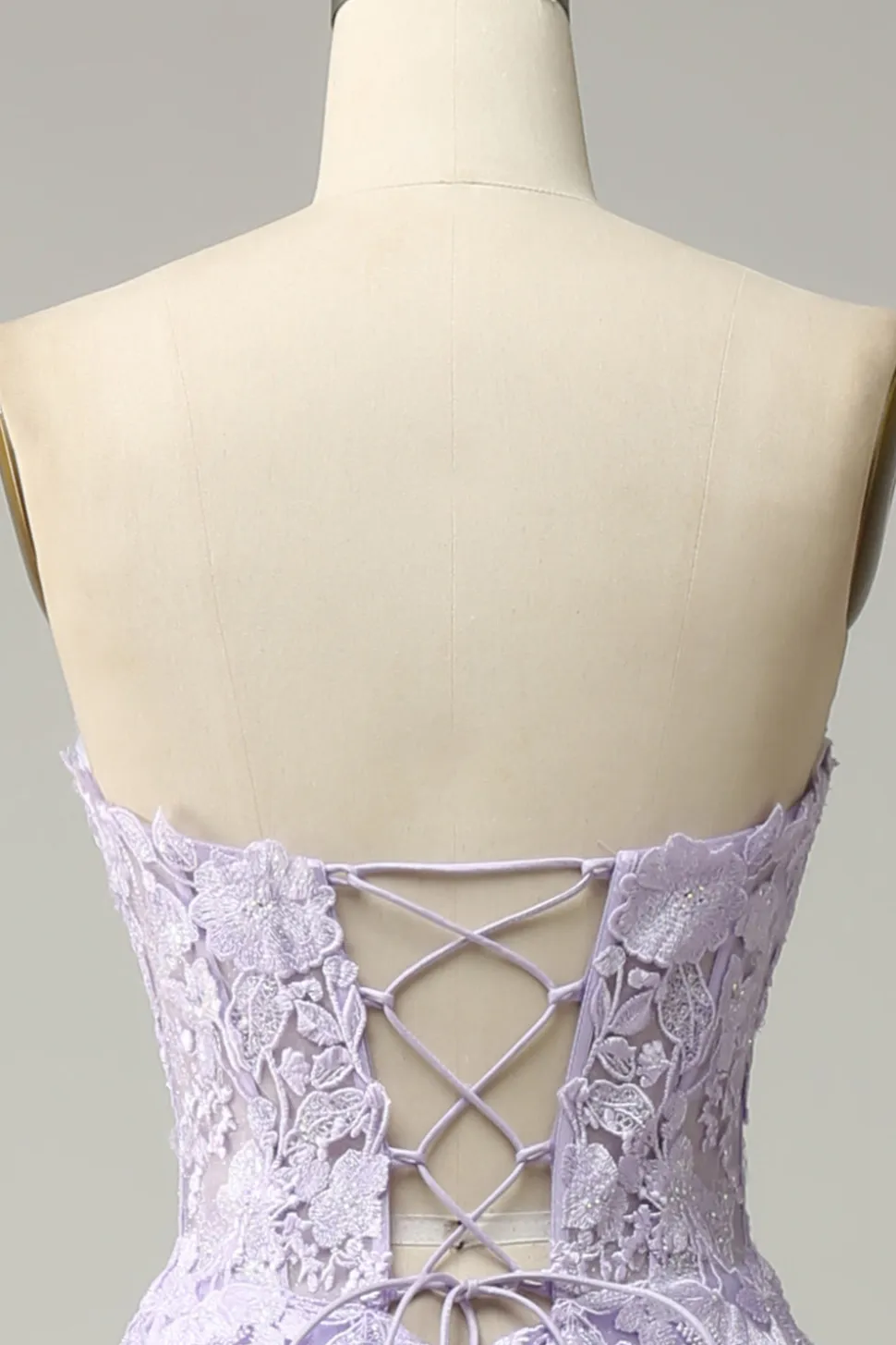 A Linha Cintas de Espaguete Roxo Vestido de Festa com Apliques
