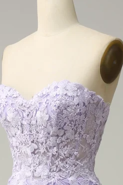 A Linha Cintas de Espaguete Roxo Vestido de Festa com Apliques