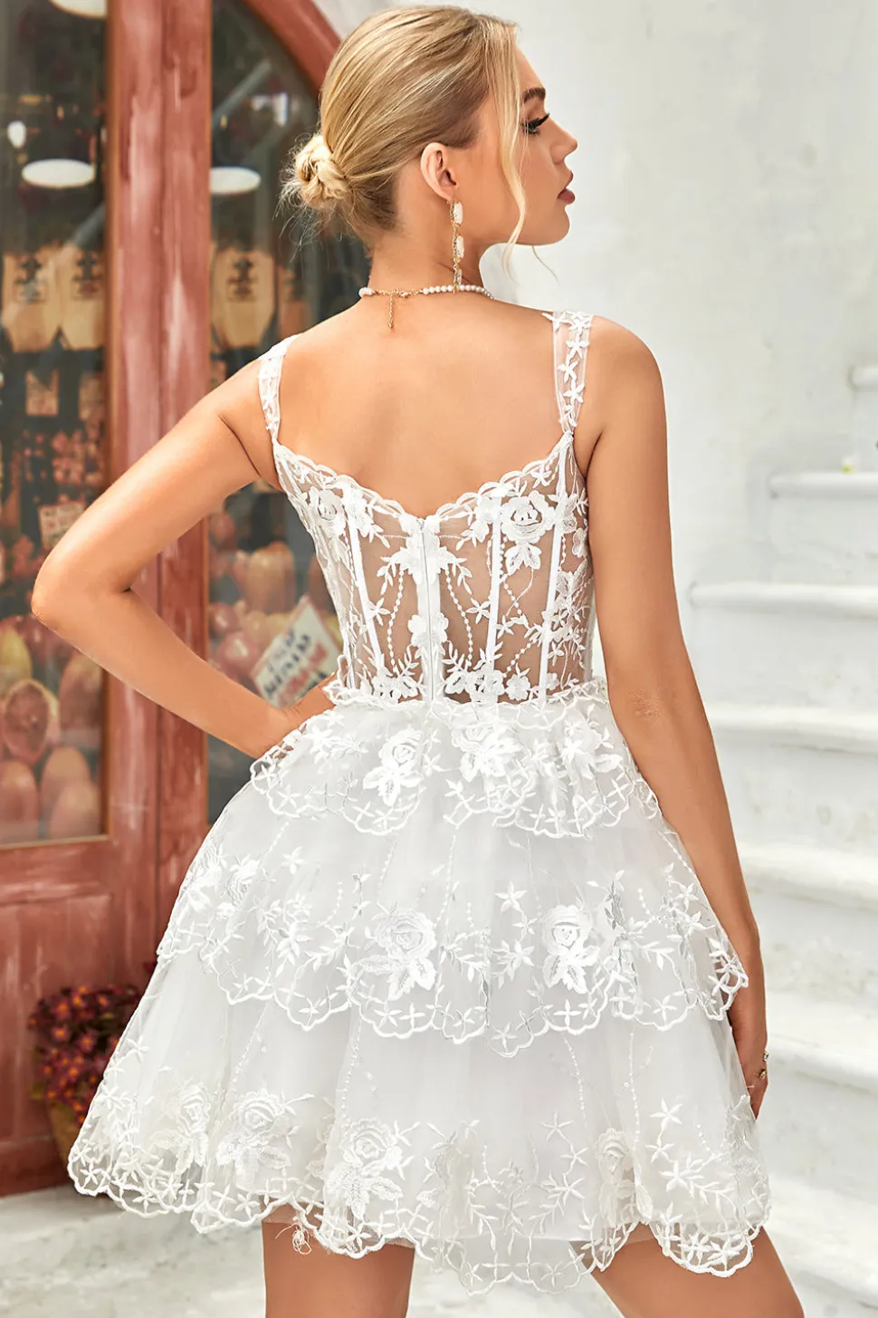 A Linha Dark Blue Corset Tiered Vestido Curto Homecoming com Renda