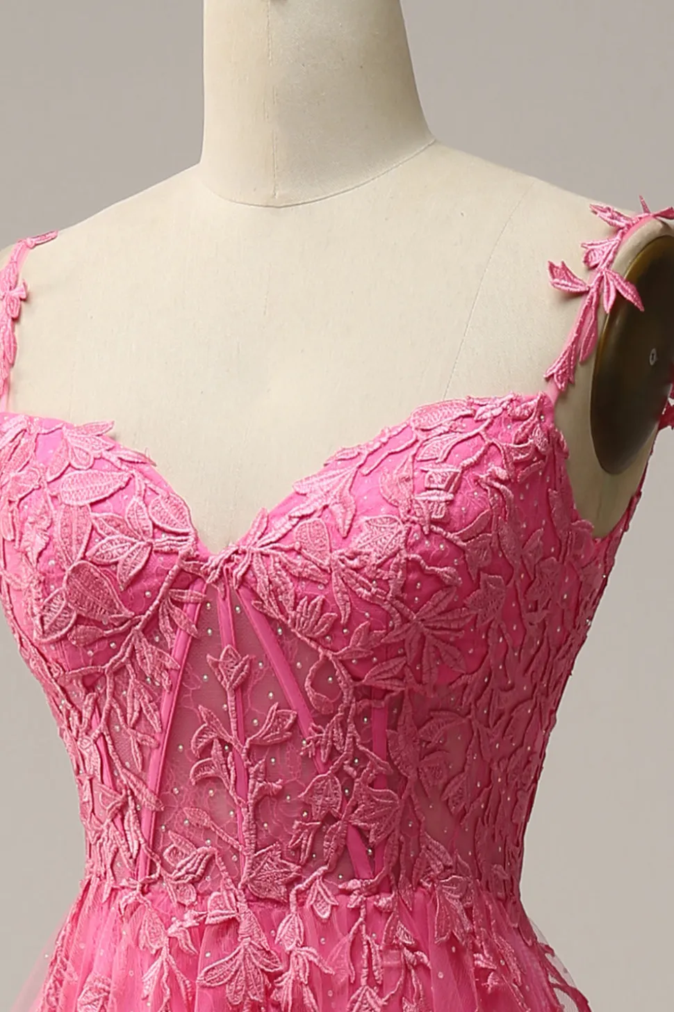 A Linha Fora do Ombro Fuchsia Vestido de Noite Com Apliques