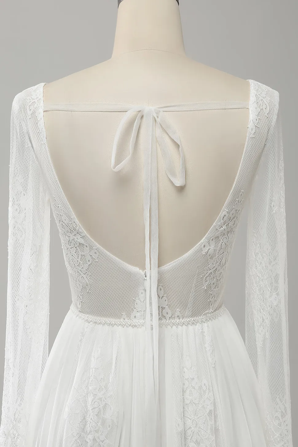A Linha V Pescoço Manga Longa Praia Boho Vestido de Noiva com Renda Appliqued