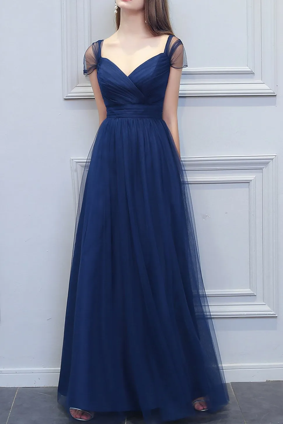 A linha V-neck longo Tulle Dress dama