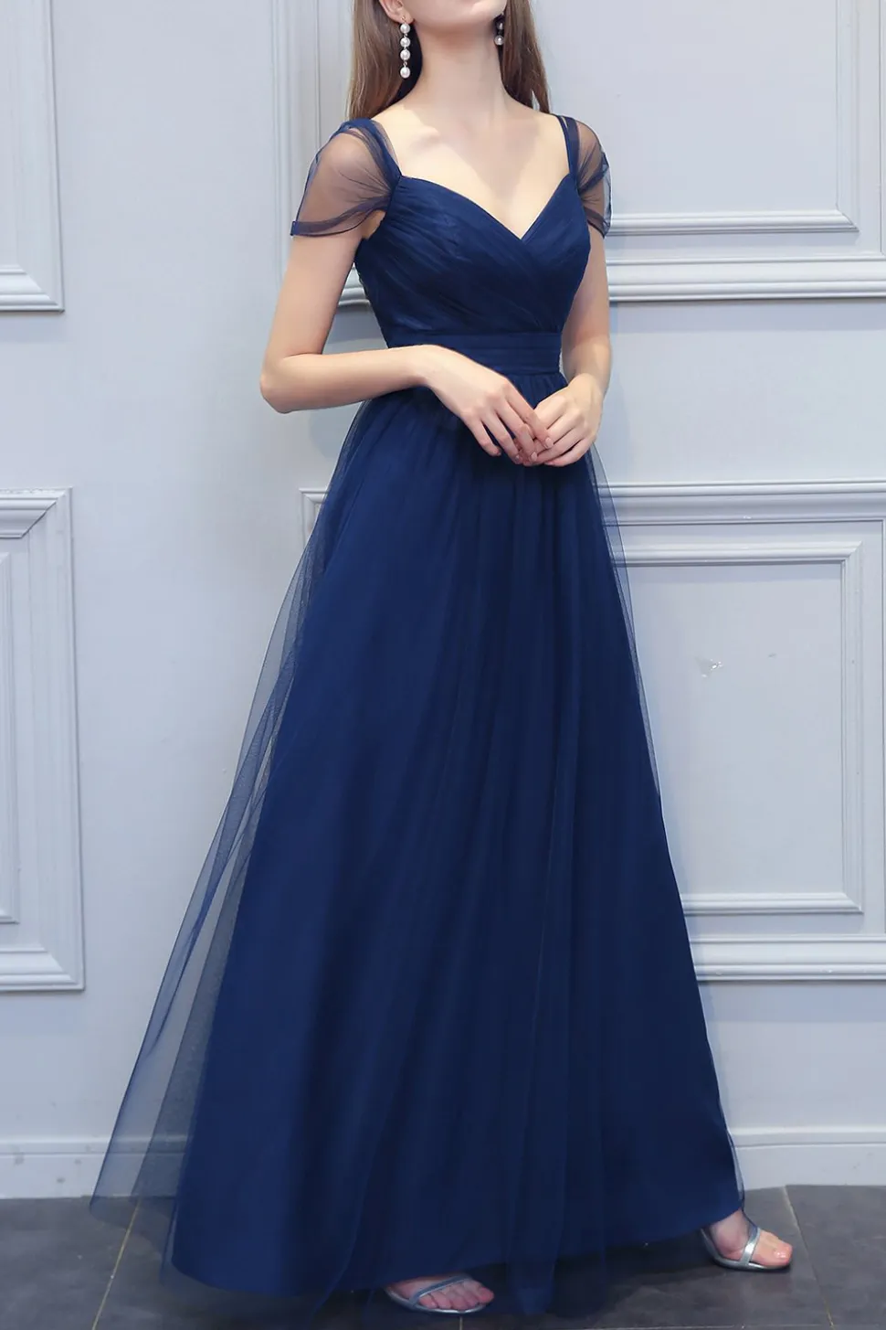 A linha V-neck longo Tulle Dress dama