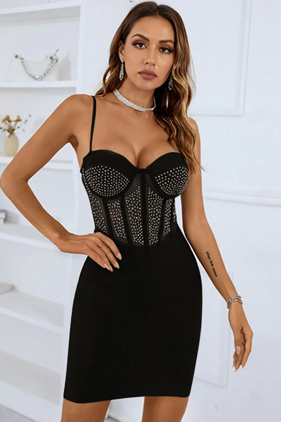 Alças de espaguete beading vestido preto