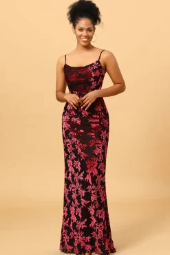 Alças de Espaguete Borgonha Vestido de Baile Veludo