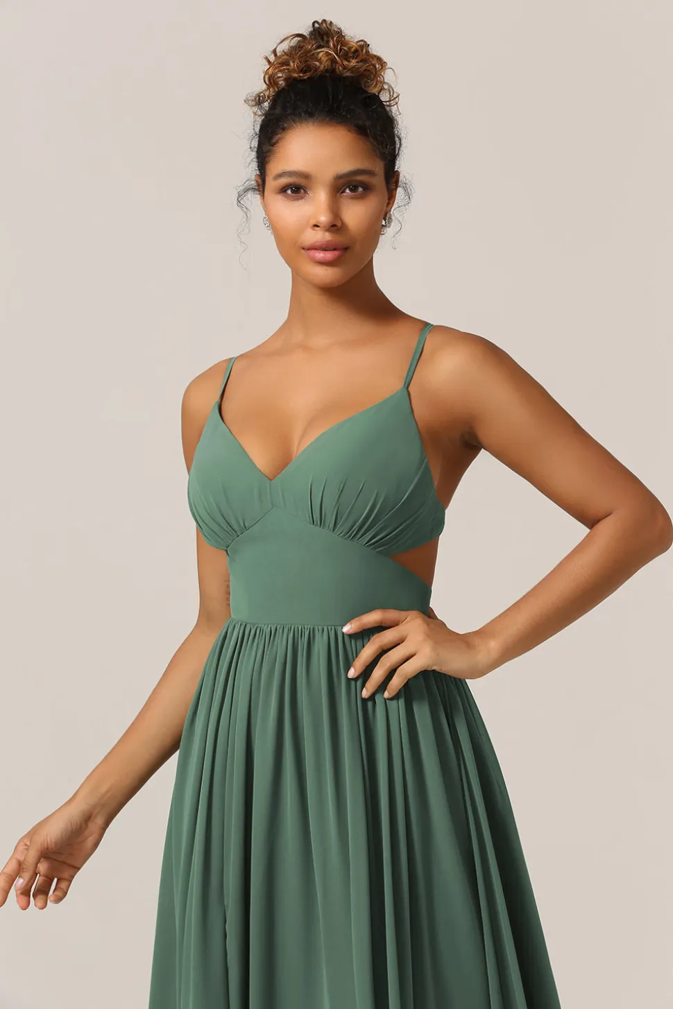Alças de Espaguete de Eucalipto Um Vestido de Madrinha Linha com Fenda