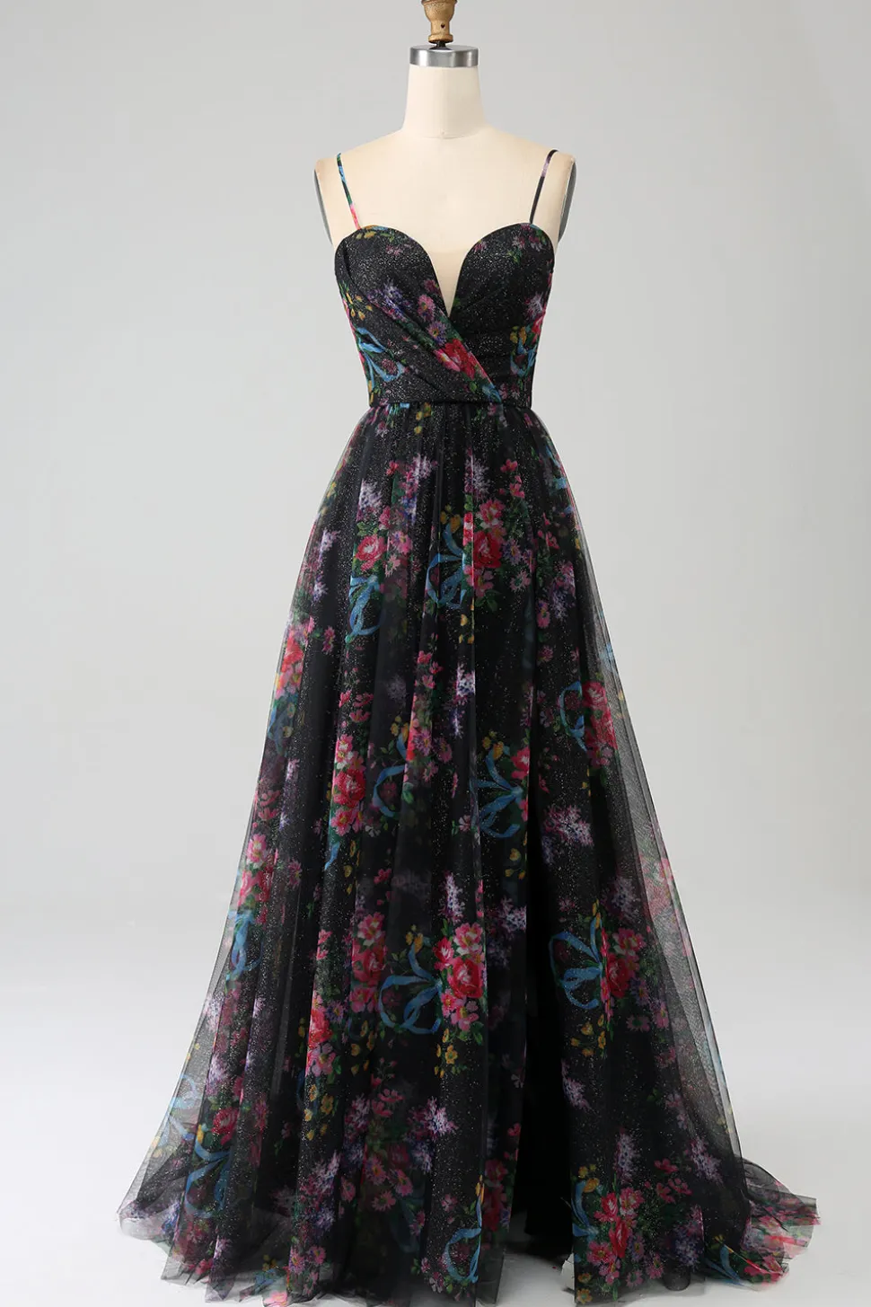 Alças de espaguete estampadas pretas Um vestido de baile de formatura de linha com fenda
