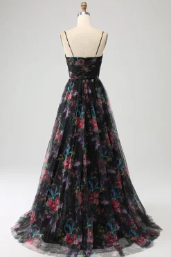 Alças de espaguete estampadas pretas Um vestido de baile de formatura de linha com fenda