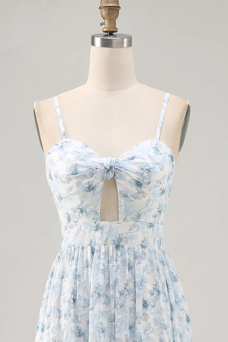 Alças de espaguete floral estampadas azuis cortadas para fora vestido de convidado de casamento