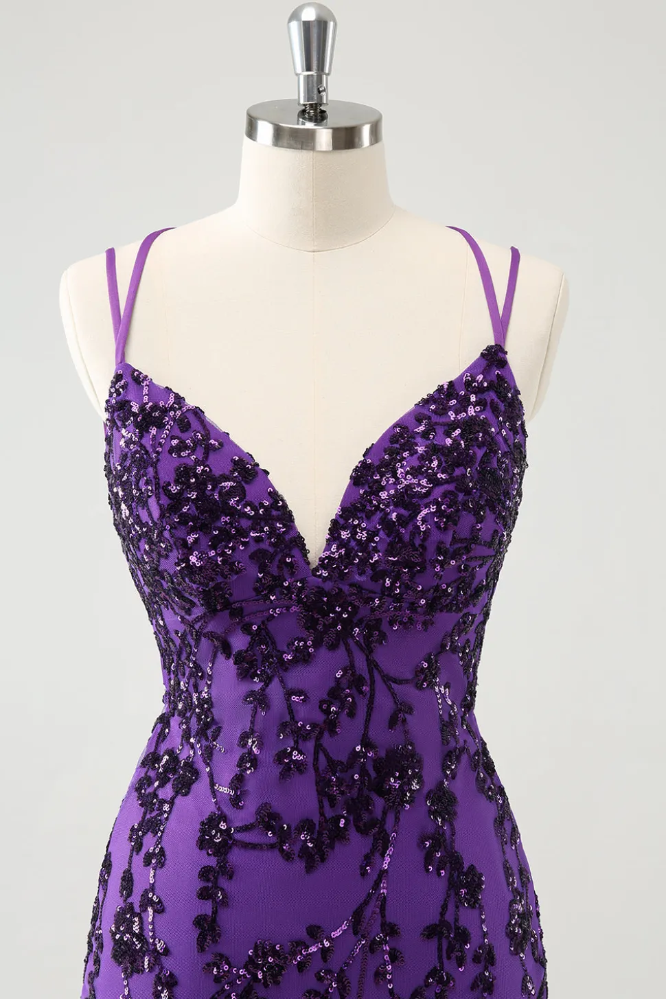 Alças de espaguete roxas brilhantes apertadas vestido curto de volta para casa com apliques