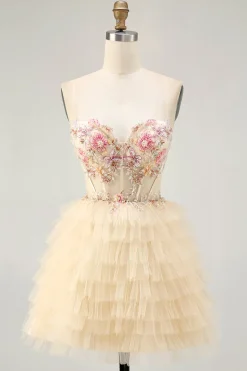 Alças de esparguete de damasco Corset A Line Ruffled Homecoming Dress