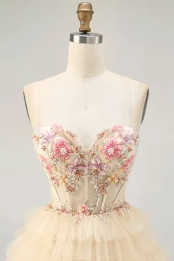 Alças de esparguete de damasco Corset A Line Ruffled Homecoming Dress