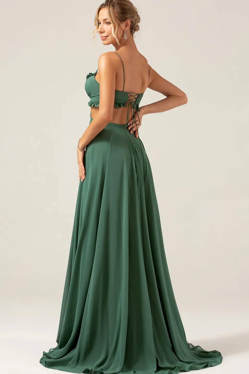 Alças de Esparguete de Eucalipto Vestido Longo de Madrinha Oco com Folhos