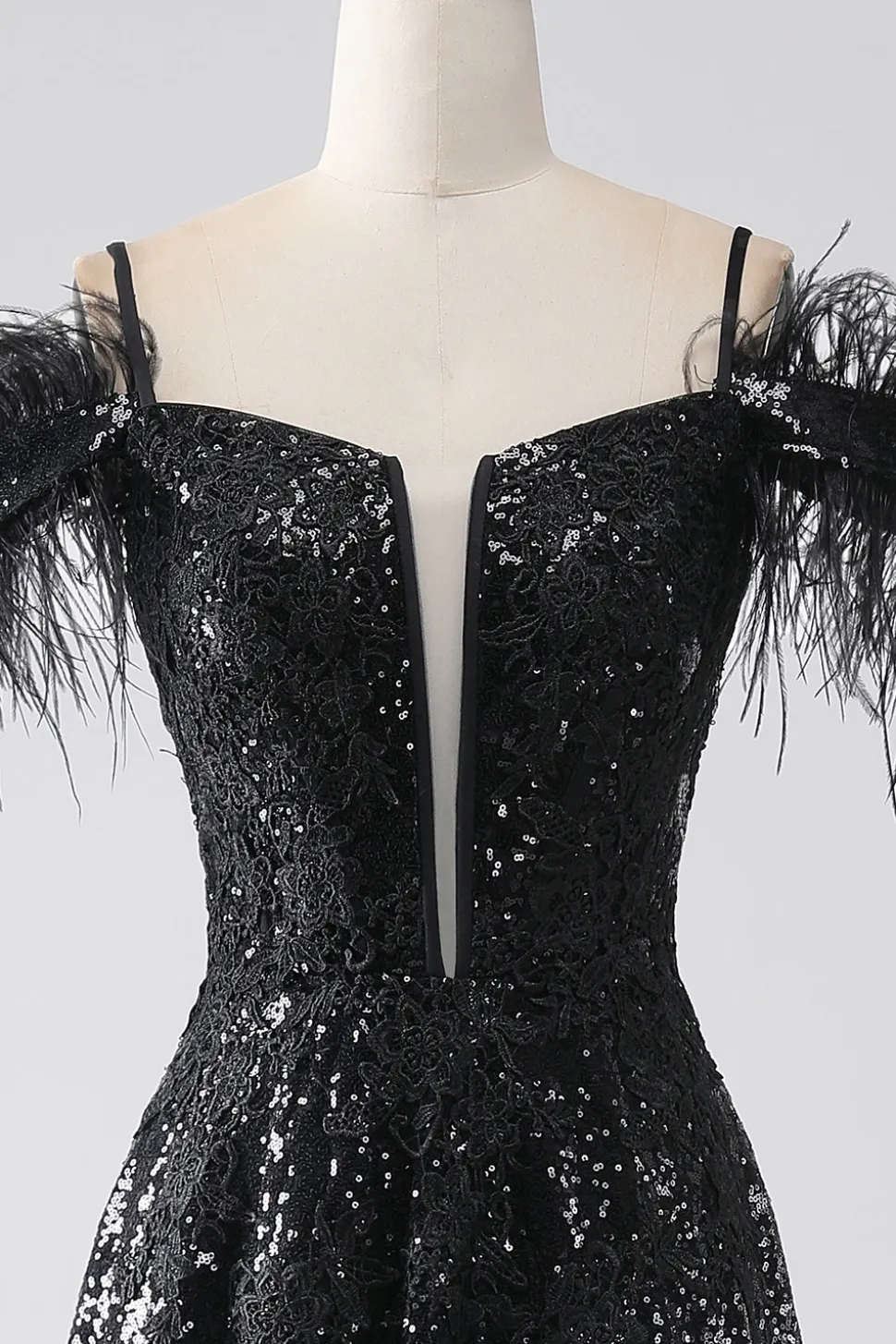 A-Line Cold Shoulder Sequins vestido longo baile de formatura com fenda