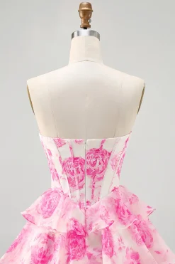 A-Line Espartilho sem alças Tiered Fuchsia Floral Short Homecoming Dress