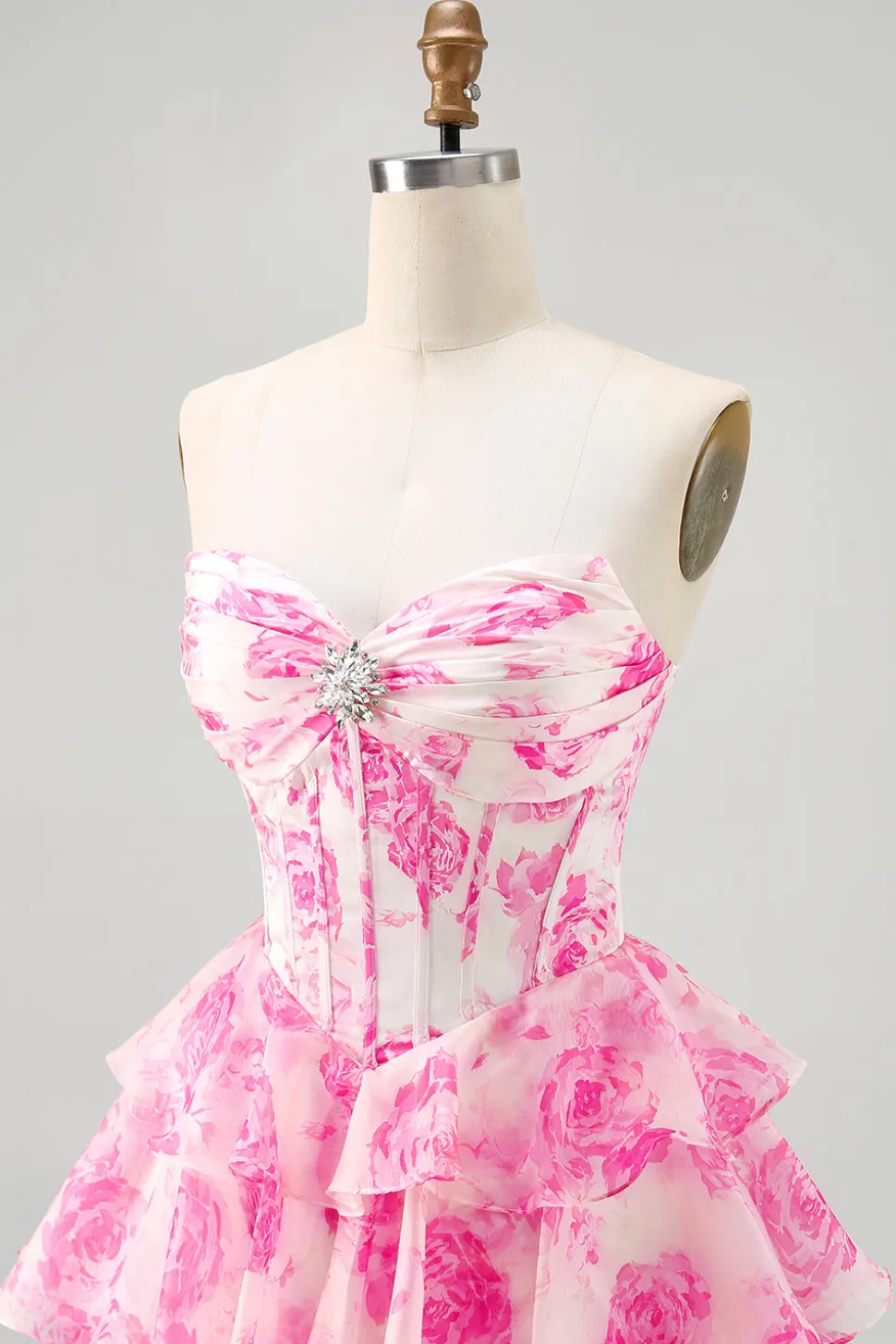 A-Line Espartilho sem alças Tiered Fuchsia Floral Short Homecoming Dress