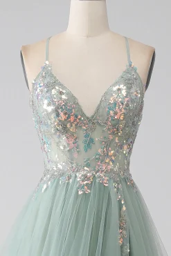A-Line frisado vestido de baile verde claro com fenda