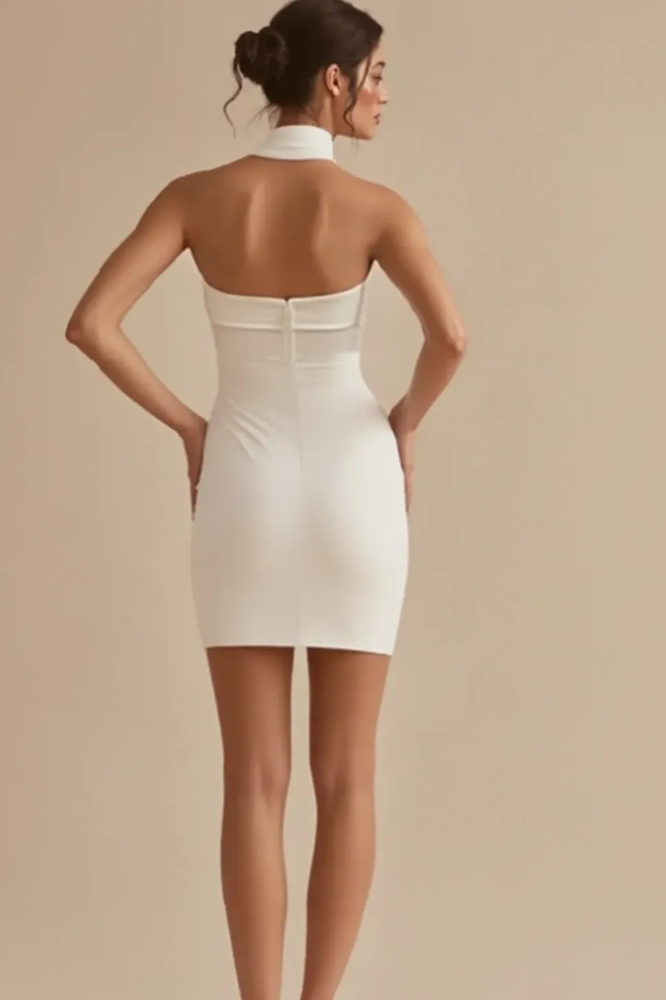 A-Line Halter Neck Cetim Vestido de Formatura Branco