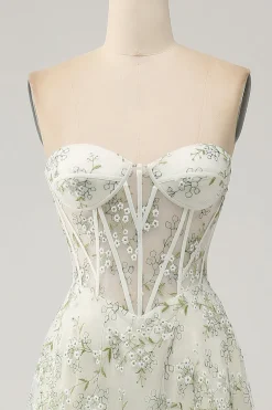 A-Line Light Green Corset Prom Dress com Bordado