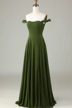 A-Line Off O Ombro Olive Vestido Madrinha com Fenda