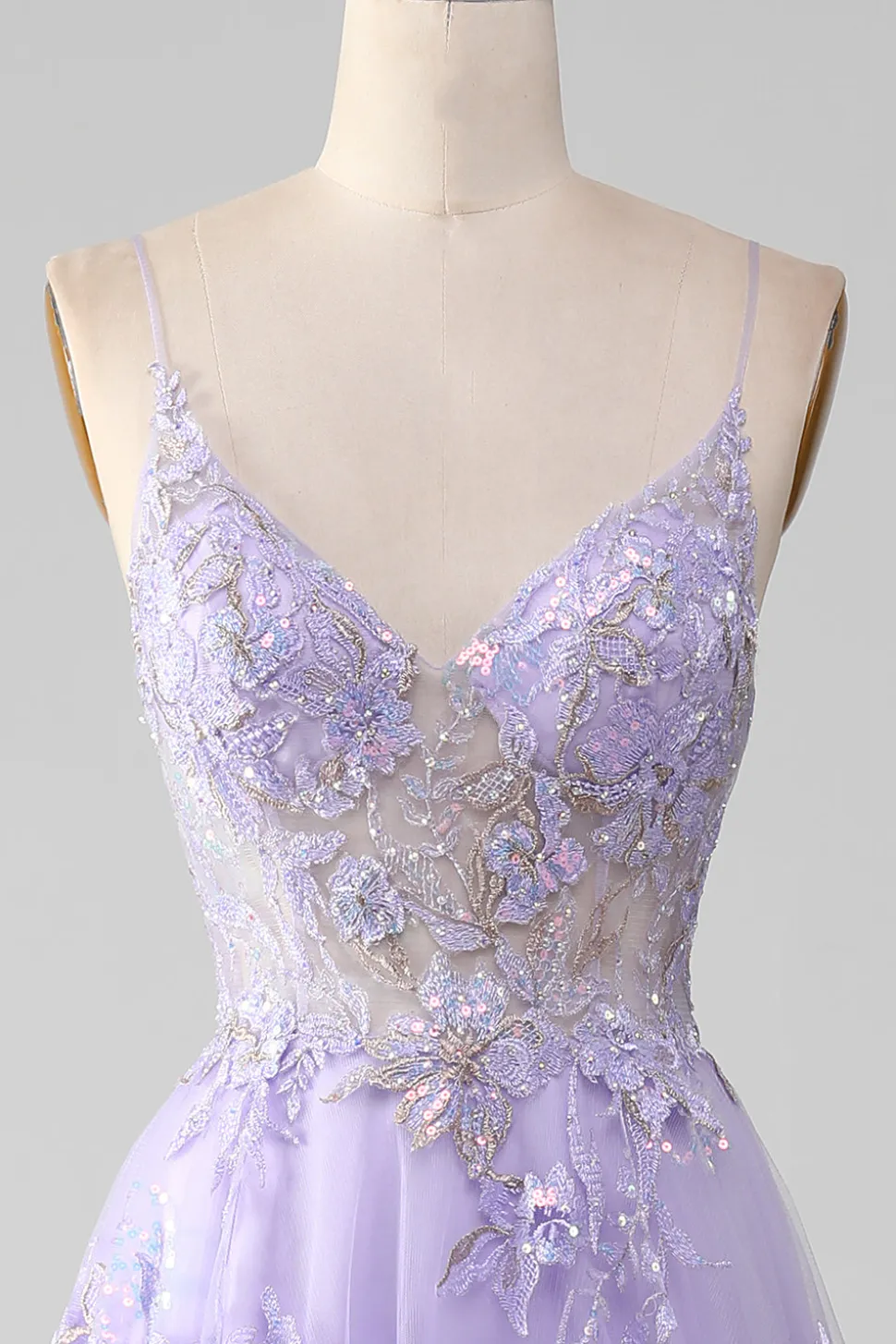 A-Line Sequins Vestido de baile roxo com bordado