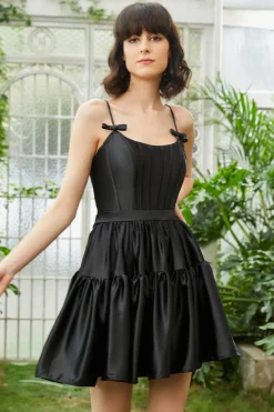 A-Line Spaghetti Correias Preto Vestido Curto Homecoming