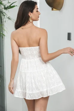 A-Line Sweetheart branco vestido curto de formatura