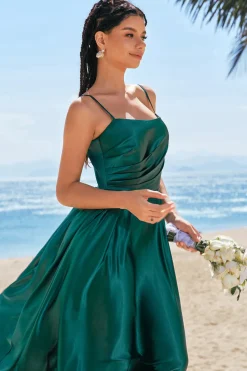 A-Line Verde Escuro Esparguete Correias Cetim Ruched Long Vestido de Dama de Honra