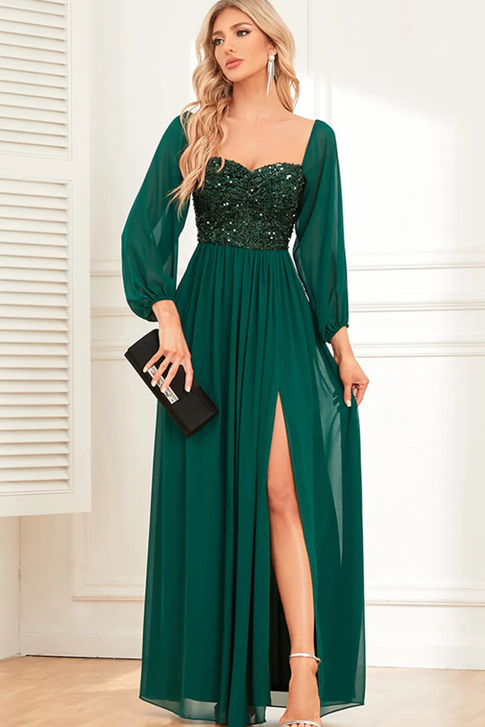 A-Line Verde Escuro Sequins Prom Dress com mangas
