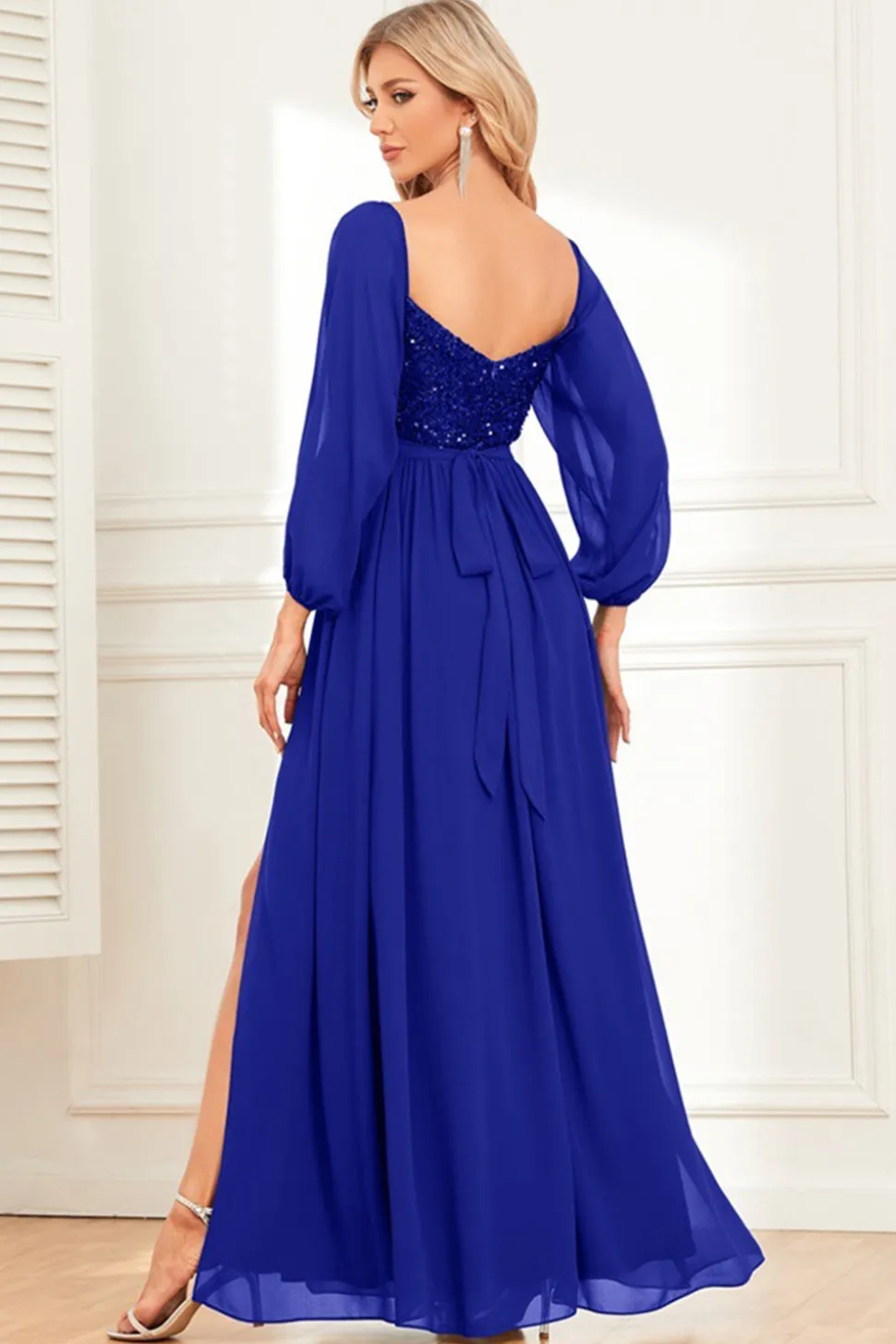 A-Line Verde Escuro Sequins Prom Dress com mangas