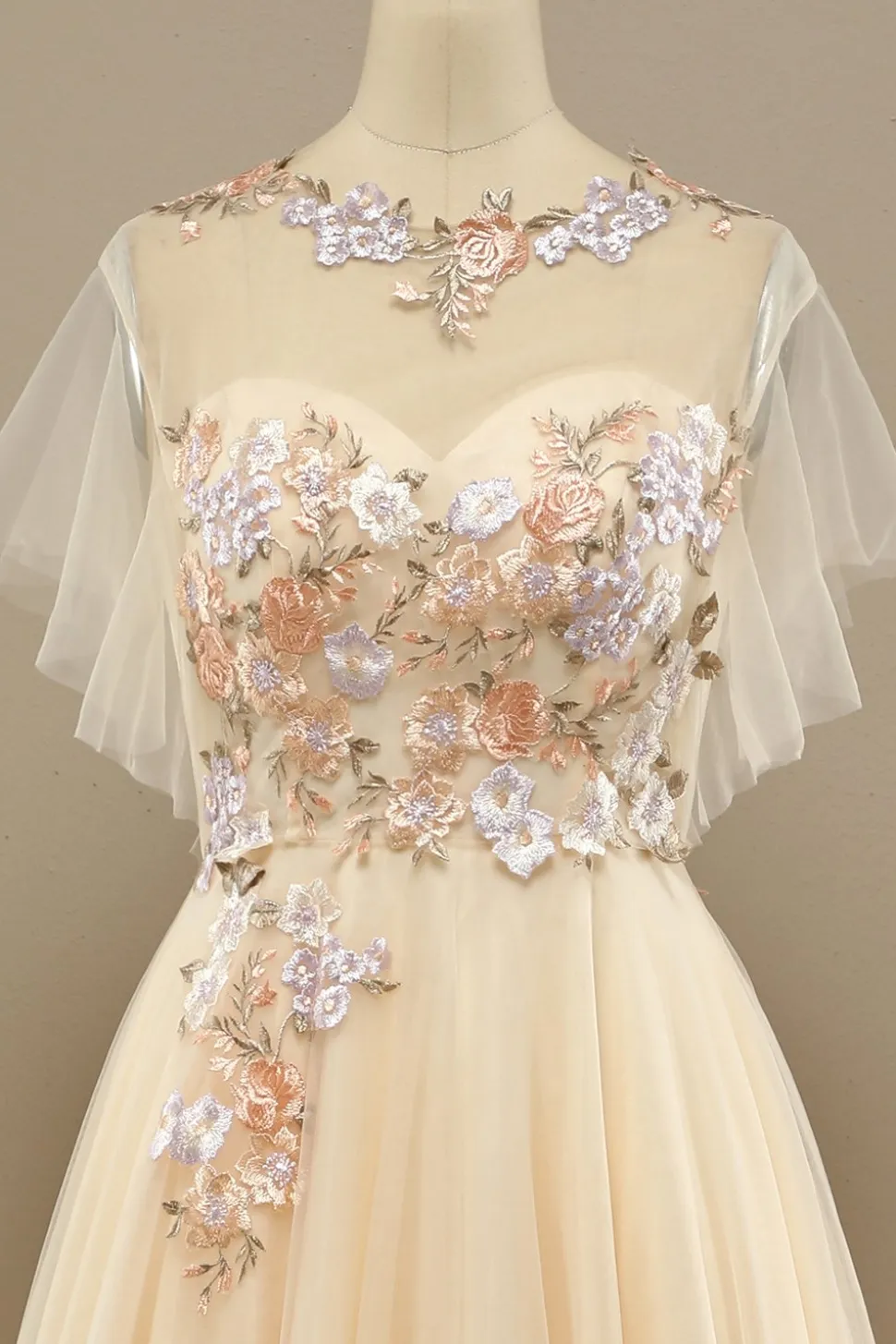 Amarelas Longas Baile Vestido Com Apliques