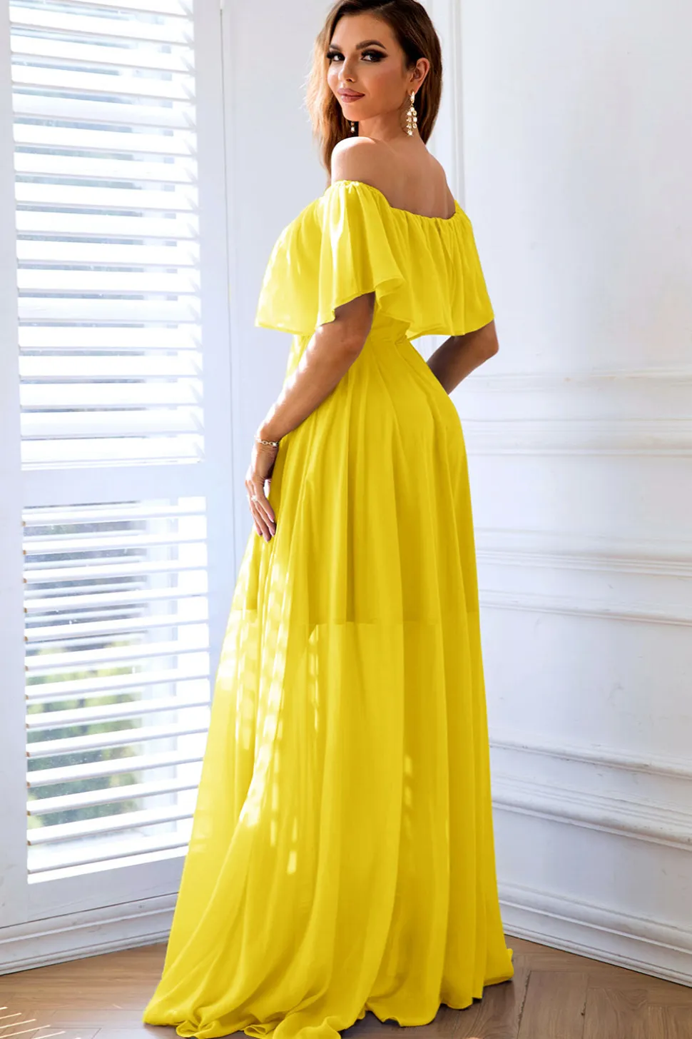 Amarelo A-Line fora do ombro babado vestido formal longo com fenda