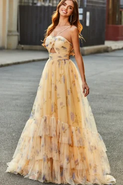 Amarelo A-Line Halter plissado tule tiered longo vestido de baile com bordado