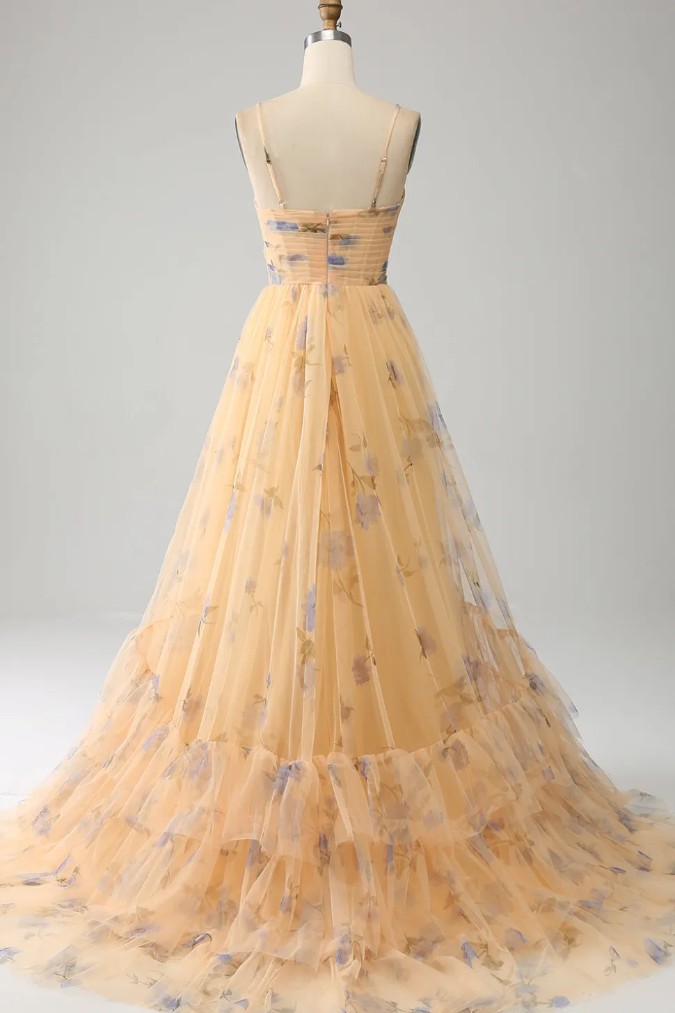 Amarelo A-Line Halter plissado tule vestido de baile com bordado