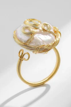 Anel de pérola ajustável de água doce natural dourado