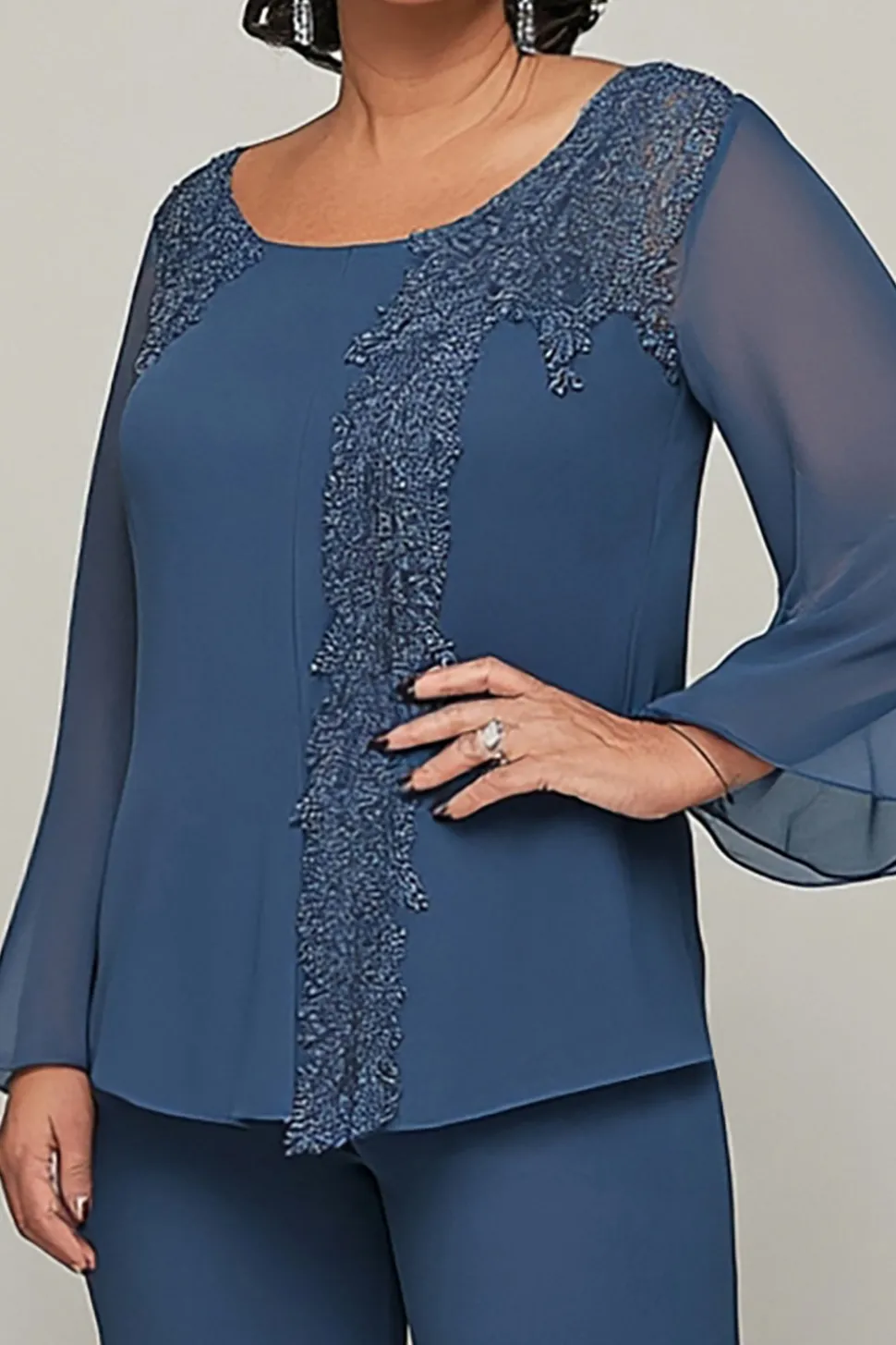 Apliques Florais Tule Azul Escuro Mangas Longas Roupa Mãe da Noiva