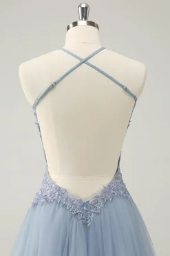 Azul Brilhante Dusty A Line Halter Homecoming Dress com Apliques