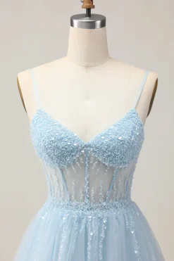 Azul claro Uma linha frisada curto Sequins Homecoming vestido com renda para trás