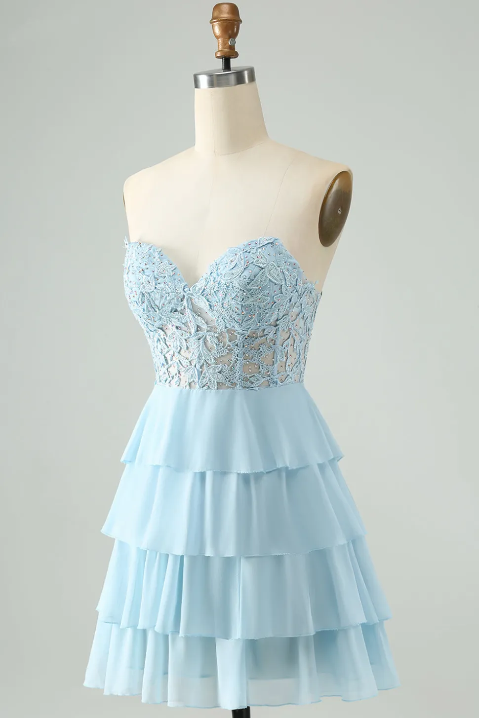Azul Claro Uma Linha Querida Tiered Vestido Curto Homecoming com Apliques